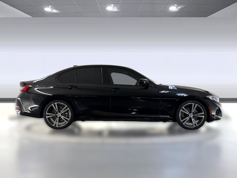 Used 2023 BMW 330i Sedan w/ Convenience Package image 7
