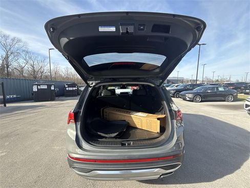 Used 2021 Hyundai Santa Fe SEL w/ Convenience Package image 22