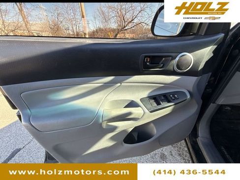 Used 2012 Toyota Tacoma 4x4 Double Cab image 19