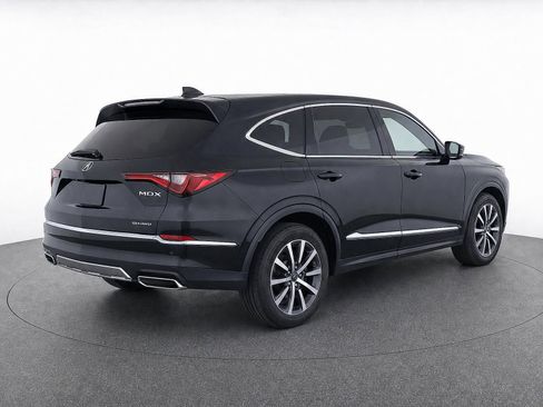 Used 2025 Acura MDX SH-AWD w/ Technology Package image 4