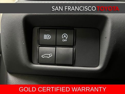 Certified 2025 Toyota Highlander XLE image 39