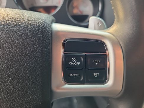 Used 2013 Dodge Challenger R/T Plus RWD image 20