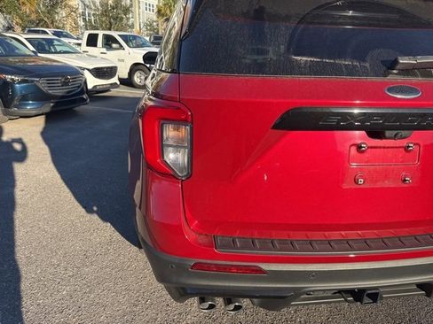 Used 2022 Ford Explorer ST w/ Equipment Group 401A image 5