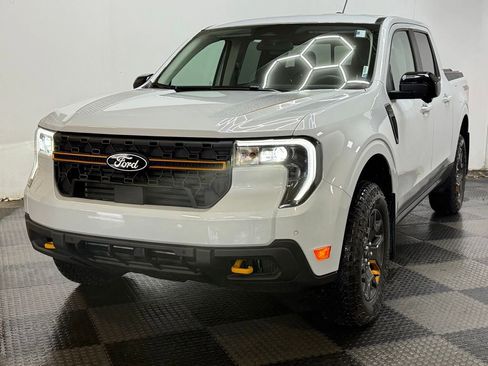 Certified 2025 Ford Maverick Tremor image 10