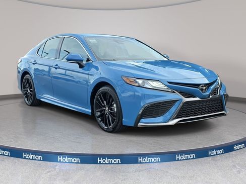 Used 2024 Toyota Camry XSE image 4