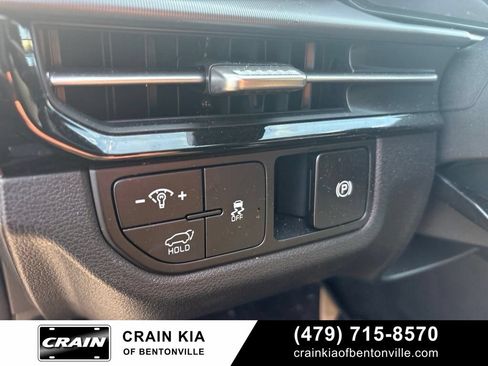 Certified 2026 Kia Sportage EX w/ EX Panorama Roof Package FWD image 25