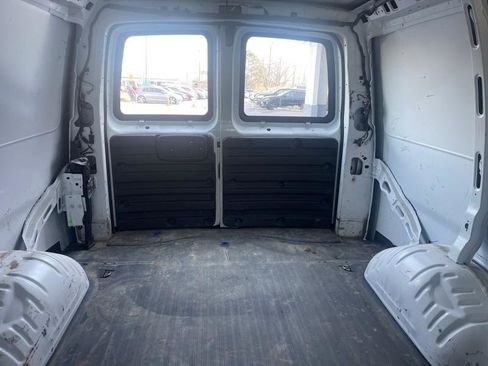 Used 2020 Chevrolet Express 2500 w/ Driver Convenience Package image 32