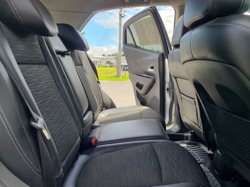 Used 2015 Buick Encore FWD image 20