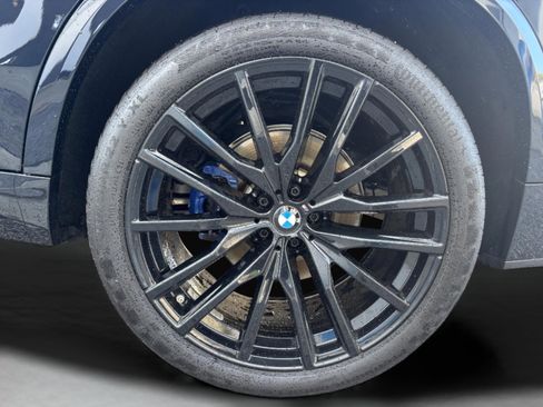 Used 2024 BMW X5 xDrive40i w/ M Sport Package image 7