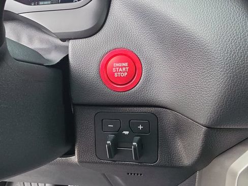 Used 2025 Toyota Tundra Limited w/ Power Package AWD/4WD image 29