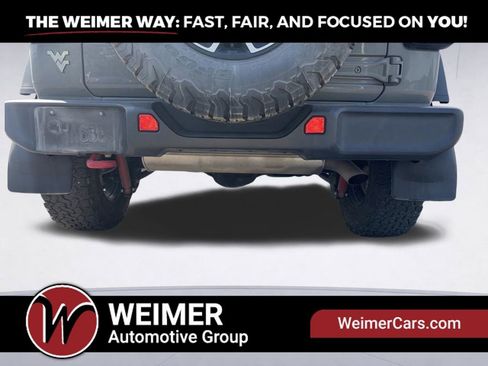 Used 2021 Jeep Wrangler Unlimited Rubicon AWD/4WD image 19