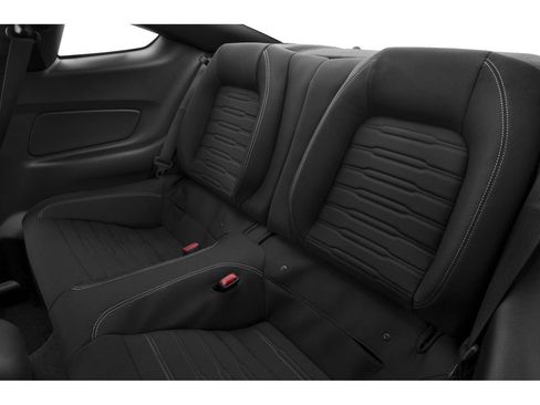 Used 2015 Ford Mustang GT RWD image 10