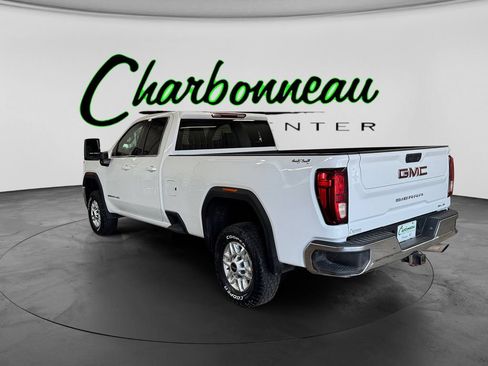 Used 2022 GMC Sierra 2500 SLE w/ SLE Value Package; AWD/4WD image 3