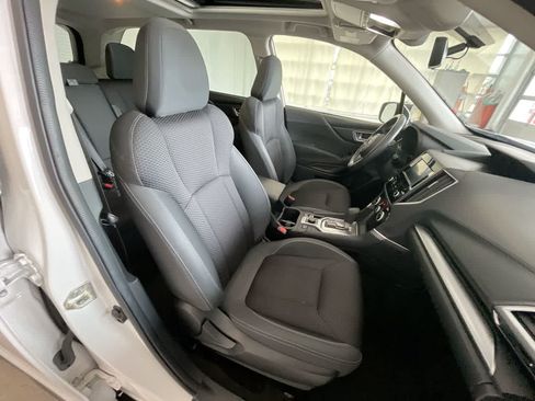 Used 2021 Subaru Forester Premium w/ Popular Package #1 AWD/4WD image 25