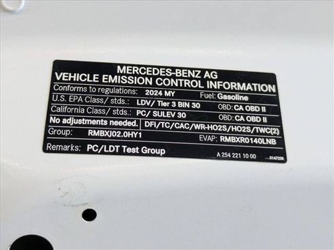 Certified 2024 Mercedes-Benz GLC 300 image 26