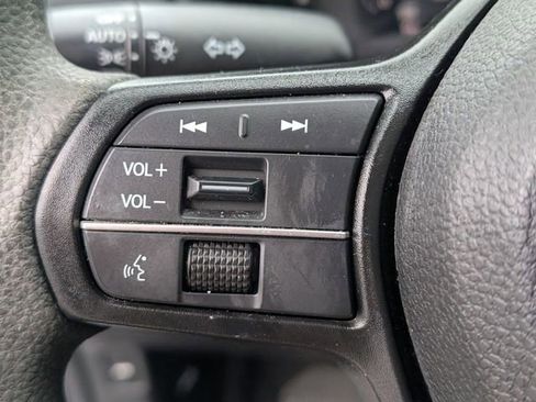 Used 2023 Honda Accord EX image 19