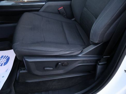 Used 2022 Ford F150 XLT w/ Equipment Group 302A High image 40