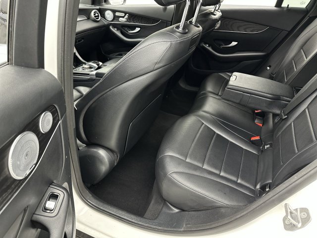 Used 2018 Mercedes-Benz GLC 300 4MATIC Coupe image 23