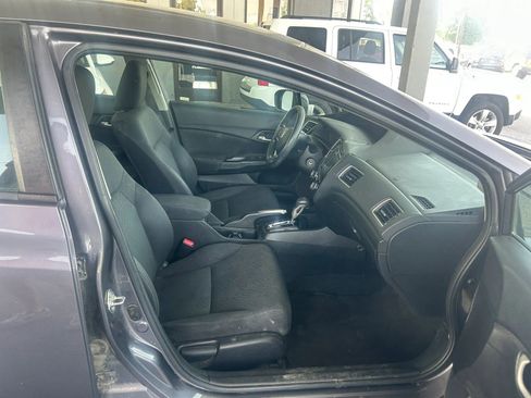 Used 2015 Honda Civic SE image 4