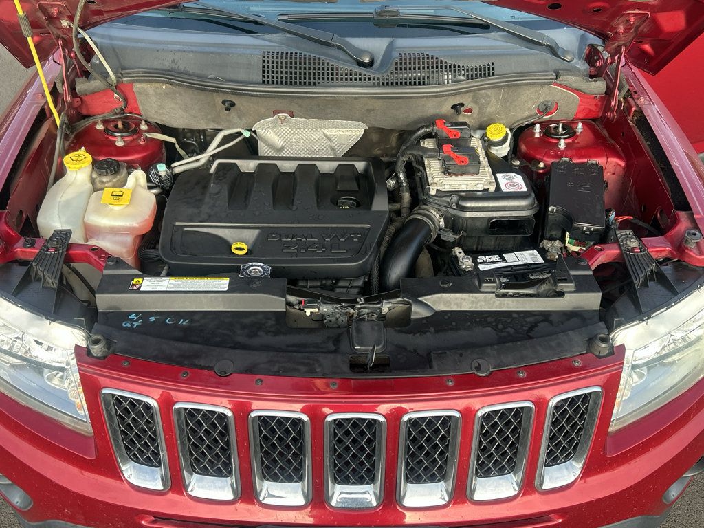 Used 2011 Jeep Compass Sport FWD image 29