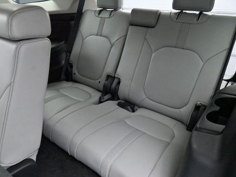 Used 2024 Honda Pilot EX-L image 32