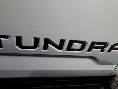 Certified 2020 Toyota Tundra Limited w/ Limited Premium Package AWD/4WD image 38