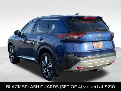 Certified 2022 Nissan Rogue Platinum w/ Head-Up Display Package image 12