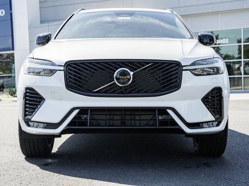 New 2026 Volvo XC60 B5 Plus w/ Protection Package Premier image 2