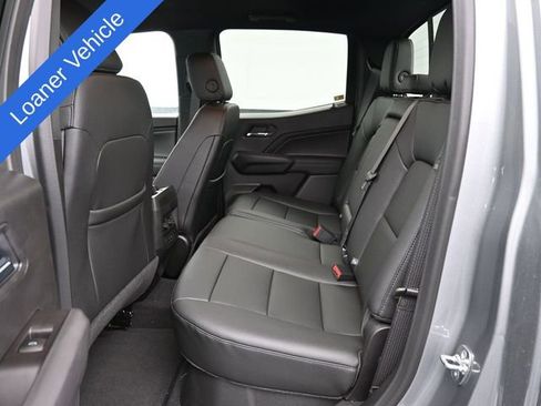 New 2025 Chevrolet Colorado LT w/ LT Convenience Package AWD/4WD image 19