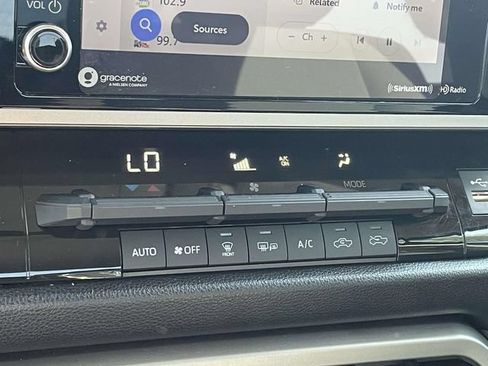 Used 2024 Toyota Tundra SR5 w/ SR5 Convenience Package AWD/4WD image 27