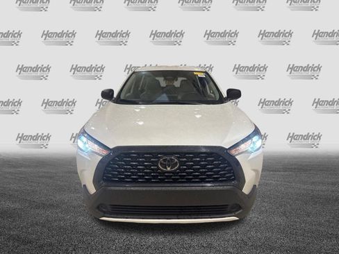 Used 2025 Toyota Corolla Cross L FWD image 38
