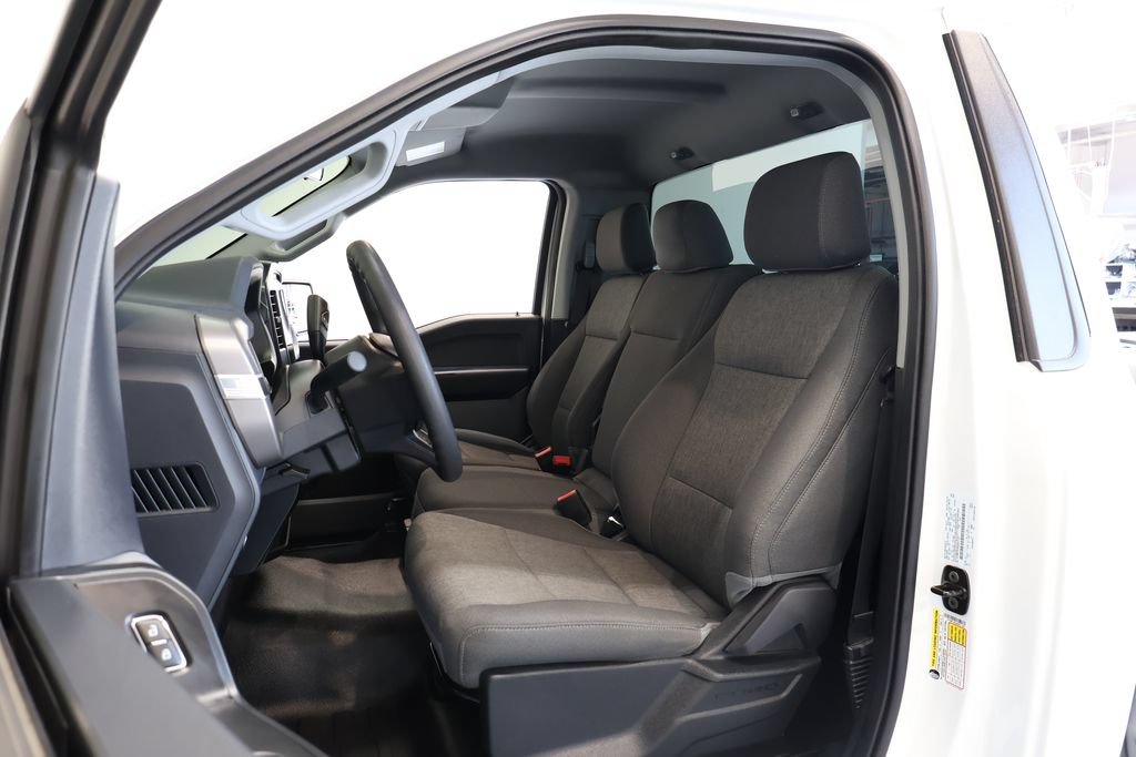 Used 2025 Ford F150 XL RWD image 17