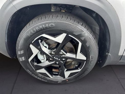 Certified 2024 Kia Seltos EX AWD/4WD image 9