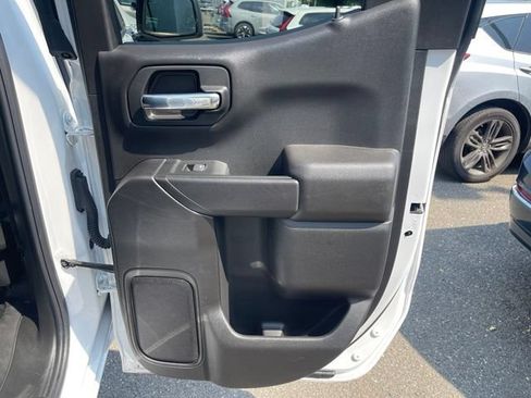 Used 2025 Chevrolet Silverado 1500 W/T w/ WT Value Package AWD/4WD image 18