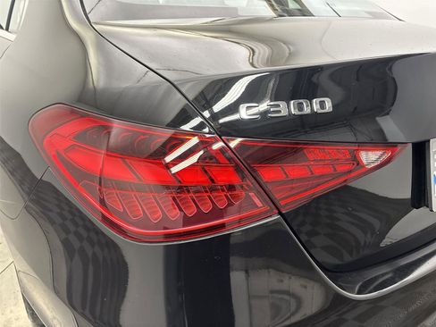 Used 2022 Mercedes-Benz C 300 4MATIC Sedan image 19