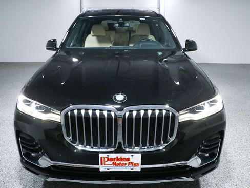 Used 2022 BMW X7 xDrive40i image 4