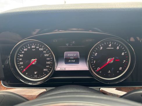Used 2018 Mercedes-Benz E 300 image 17