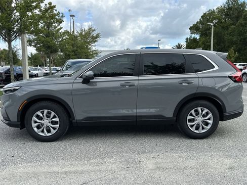 Used 2023 Honda CR-V LX image 4