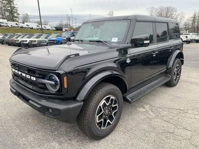 New 2025 Ford Bronco Outer Banks