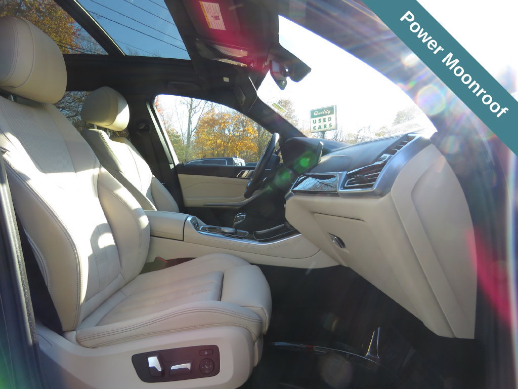 Used 2021 BMW X5 xDrive45e w/ Convenience Package AWD/4WD image 13