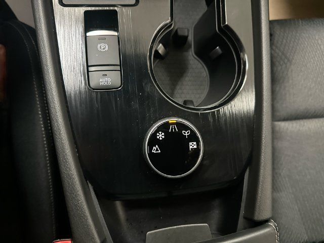 Used 2026 Nissan Rogue SV AWD/4WD image 59