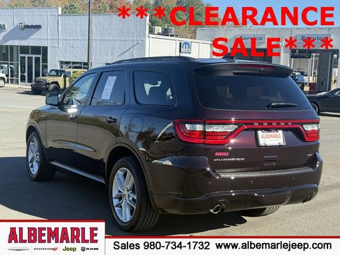 Used 2024 Dodge Durango GT image 7