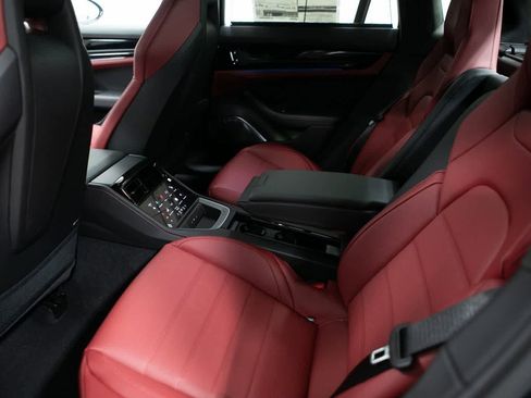 New 2026 Porsche Panamera GTS image 29