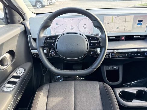 Used 2024 Hyundai Ioniq 5 SEL RWD image 14