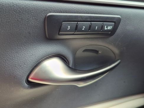 Used 2024 Lexus ES 350 w/ Technology Package FWD image 14