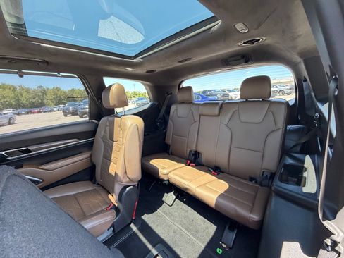 Used 2021 Kia Telluride SX w/ SX Prestige Package AWD/4WD image 20