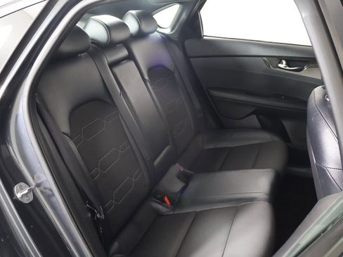 Used 2021 Kia Forte GT-Line image 27