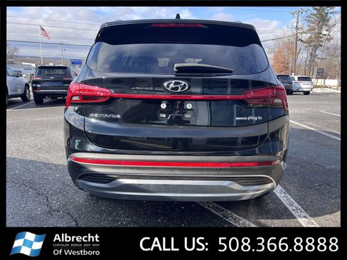 Used 2023 Hyundai Santa Fe SEL Convenience image 4