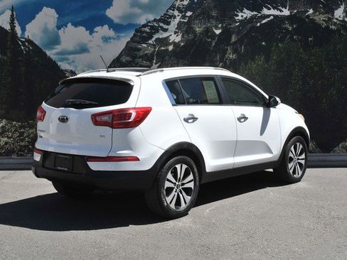 Used 2011 Kia Sportage EX w/ Premium Pkg w/Leather Seats FWD image 3