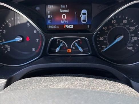 Used 2018 Ford Focus Titanium w/ Titanium Technology Package FWD image 10